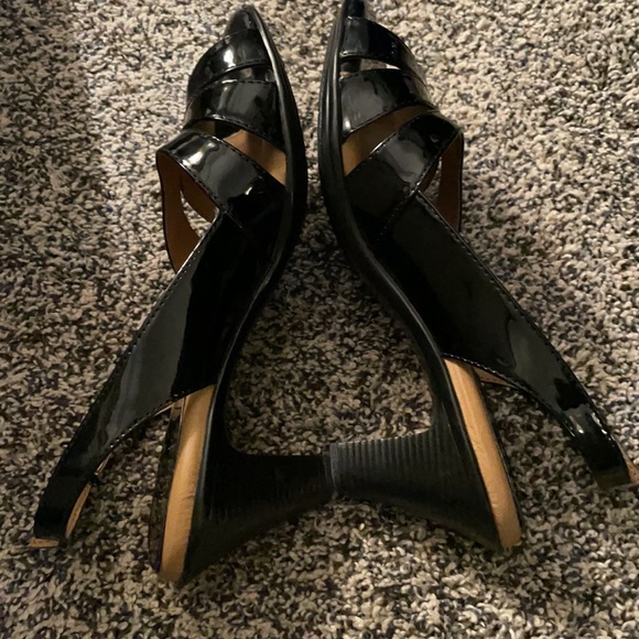 Softspots Neima Black Patent- Size 8.5W - Picture 10 of 12